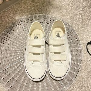 VANS VELCRO SHOES SNEAKERS